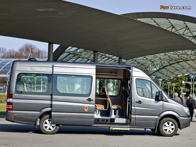 Mercedes-Benz Sprinter Transfer 34 (W906) 2006–13 images (640 x 480)