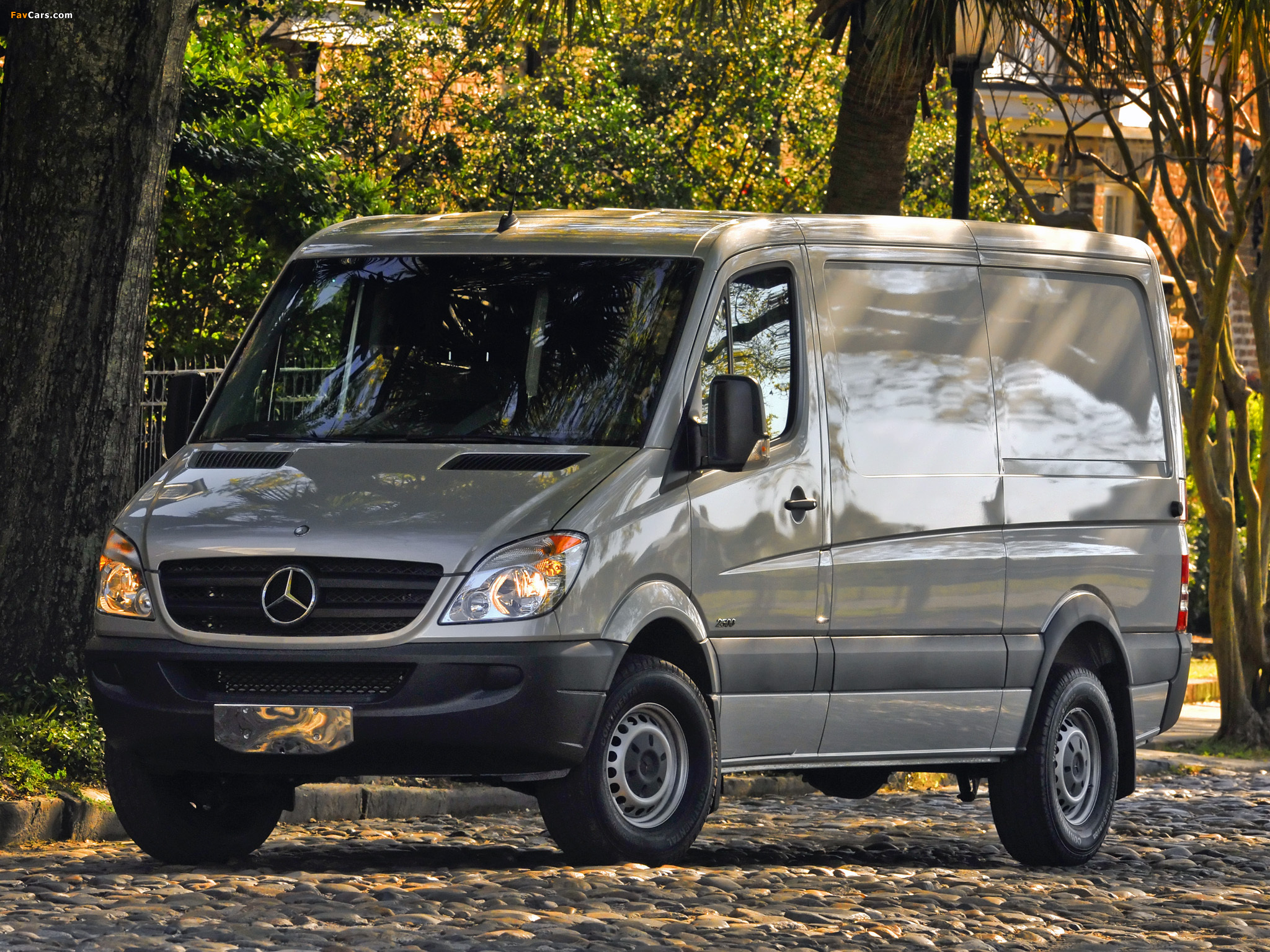 Mercedes-Benz Sprinter 2500 Cargo (W906) 2006–13 images (2048 x 1536)