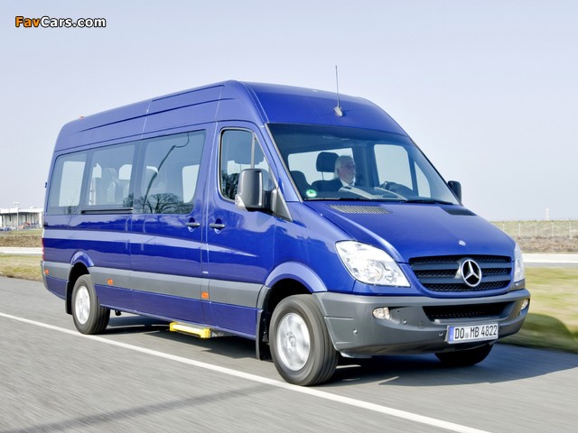Mercedes-Benz Sprinter Mobility 33 (W906) 2006–13 images (640 x 480)