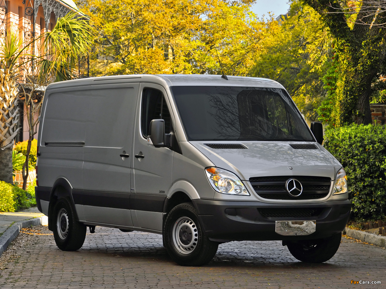 Mercedes-Benz Sprinter 2500 Cargo (W906) 2006–13 images (1280 x 960)