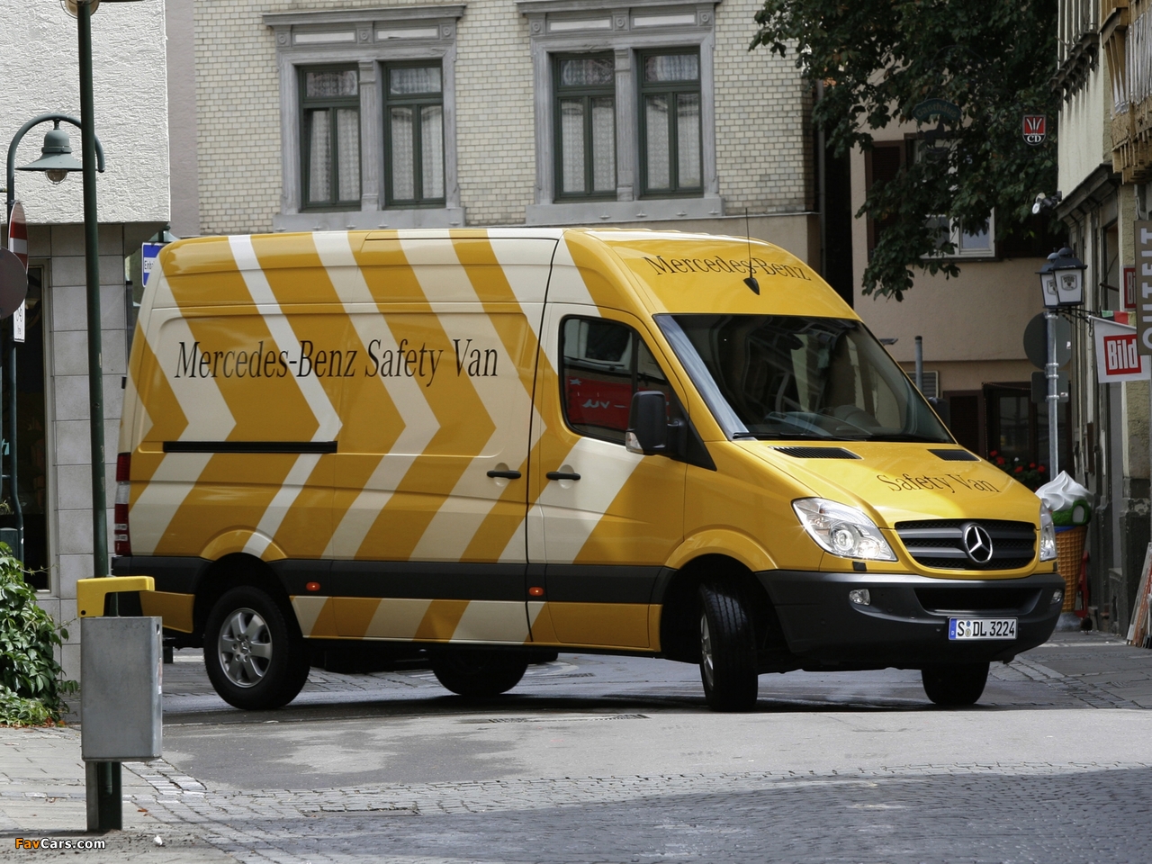 Mercedes-Benz Sprinter High Roof Van (W906) 2006–13 photos (1280 x 960)