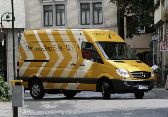 Mercedes-Benz Sprinter High Roof Van (W906) 2006–13 photos