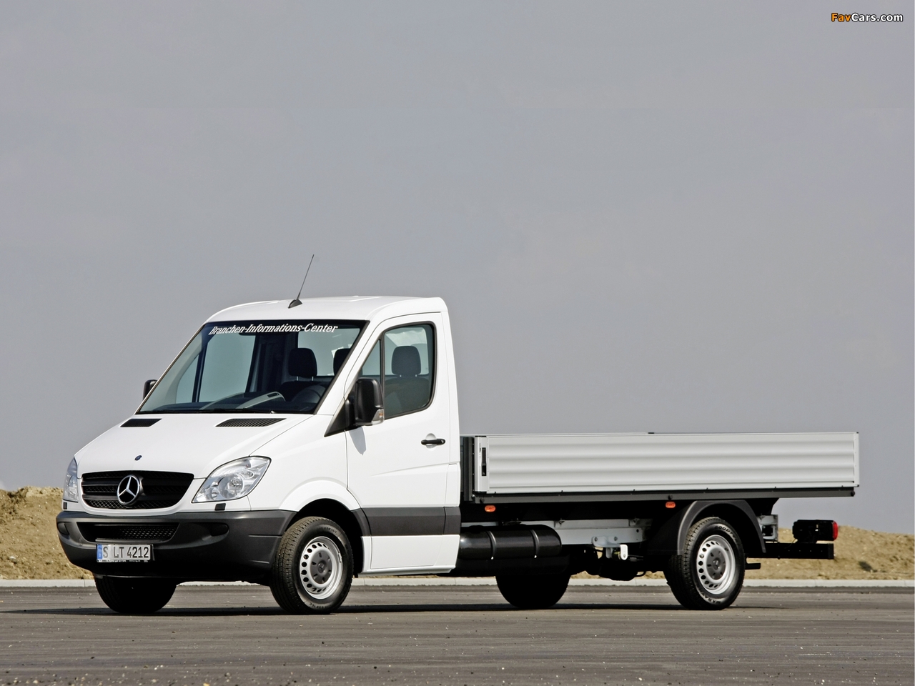 Mercedes-Benz Sprinter Dropside (W906) 2006–13 photos (1280 x 960)