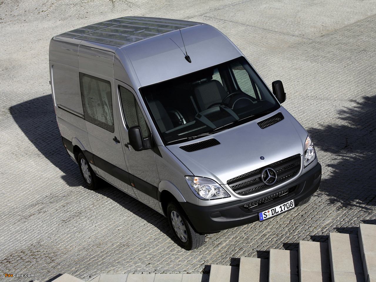 Mercedes-Benz Sprinter High Roof Van (W906) 2006–13 photos (1280 x 960)