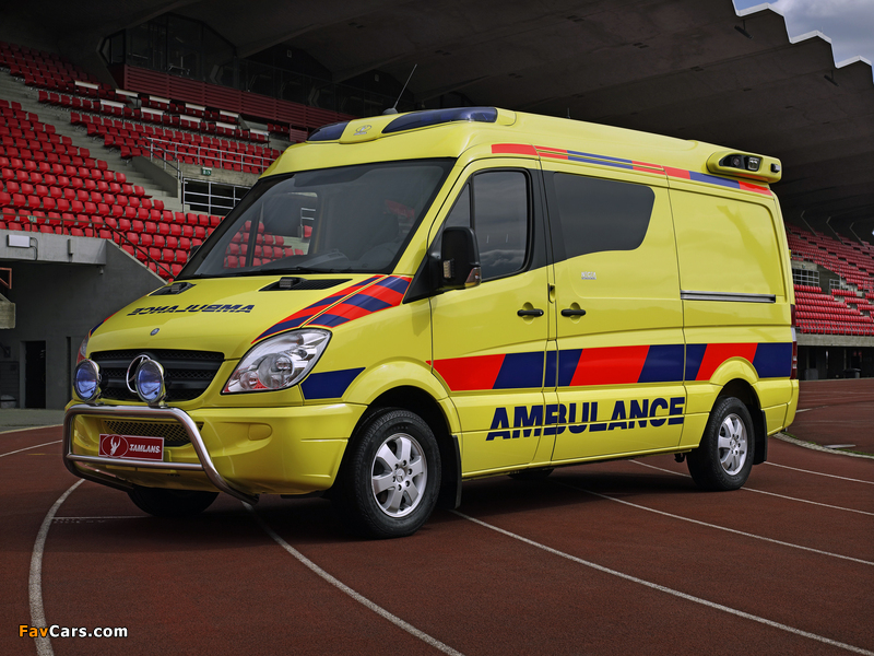 Tamlans Mercedes-Benz Sprinter Ambulance (W906) 2006 photos (800 x 600)