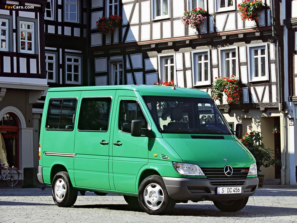 Photos of Mercedes-Benz Sprinter 2000–06 (1024 x 768)