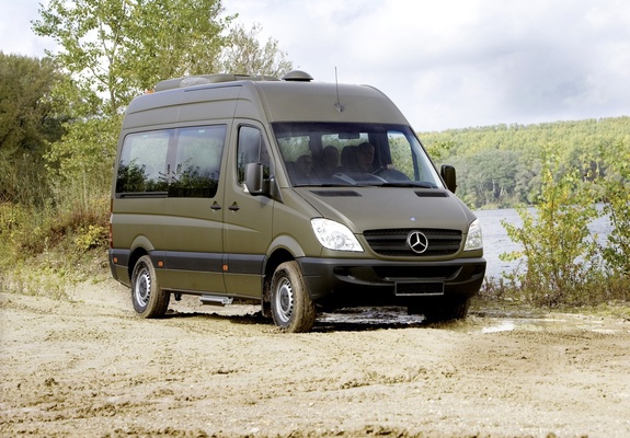 Photos of Mercedes-Benz Sprinter Military (W906) 2006–13