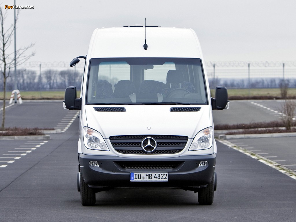 Photos of Mercedes-Benz Sprinter Transfer 35 (W906) 2006–13 (1024 x 768)