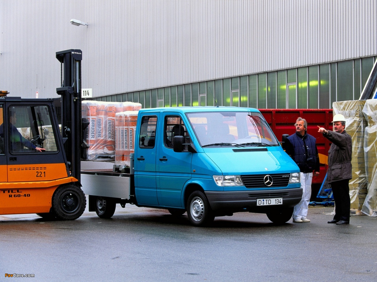 Pictures of Mercedes-Benz Sprinter Double Cab Pickup 1995–2000 (1280 x 960)