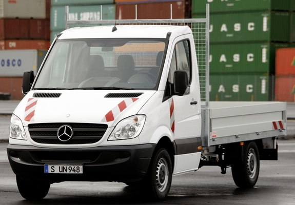 Pictures of Mercedes-Benz Sprinter Dropside (W906) 2006–13