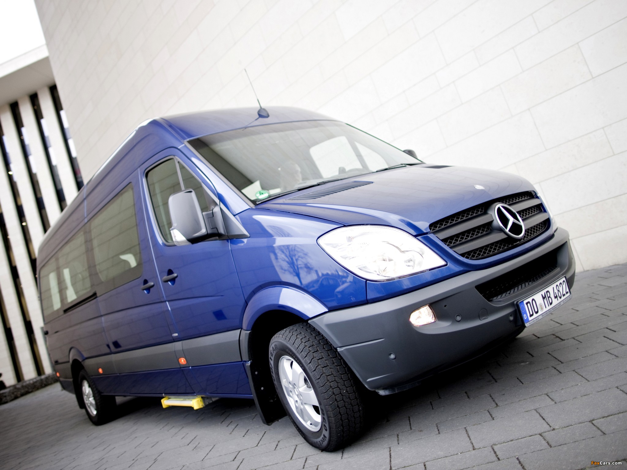 Pictures of Mercedes-Benz Sprinter Mobility 33 (W906) 2006–13 (2048 x 1536)