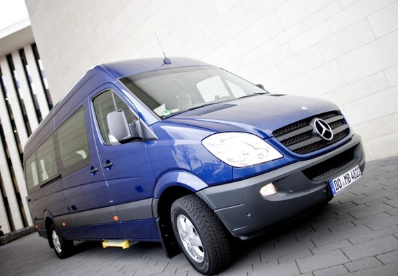 Pictures of Mercedes-Benz Sprinter Mobility 33 (W906) 2006–13