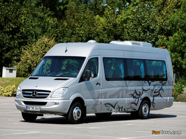 Pictures of Mercedes-Benz Sprinter Travel 55 (W906) 2006–13 (640 x 480)
