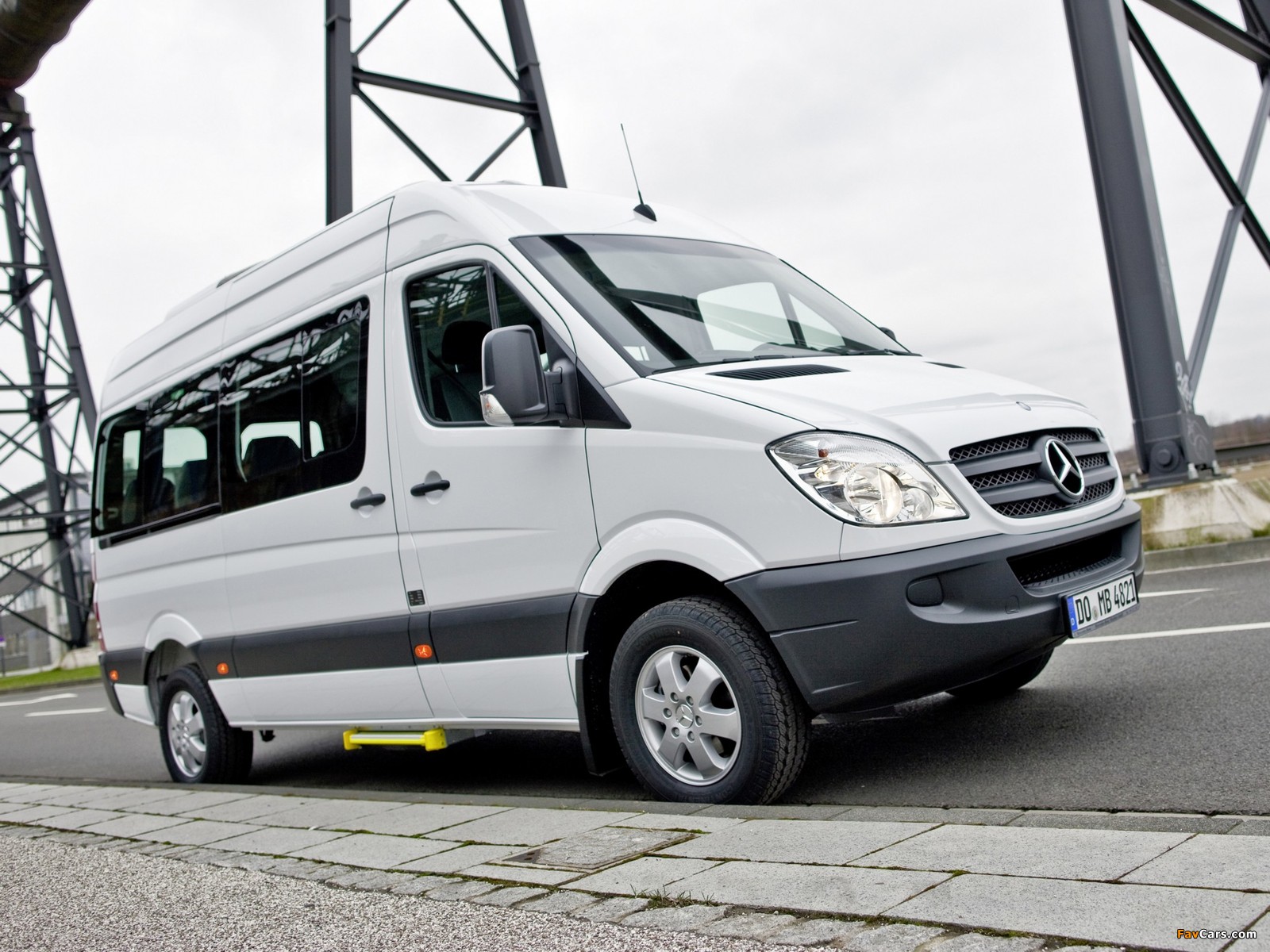 Pictures of Mercedes-Benz Sprinter Transfer 23 (W906) 2006–13 (1600 x 1200)