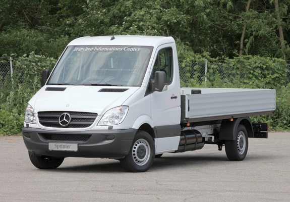 Pictures of Mercedes-Benz Sprinter Dropside (W906) 2006–13