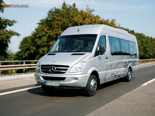 Pictures of Mercedes-Benz Sprinter Travel 55 (W906) 2006–13 (640 x 480)