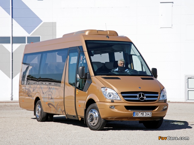 Pictures of Mercedes-Benz Sprinter Travel 65 (W906) 2006 (640 x 480)