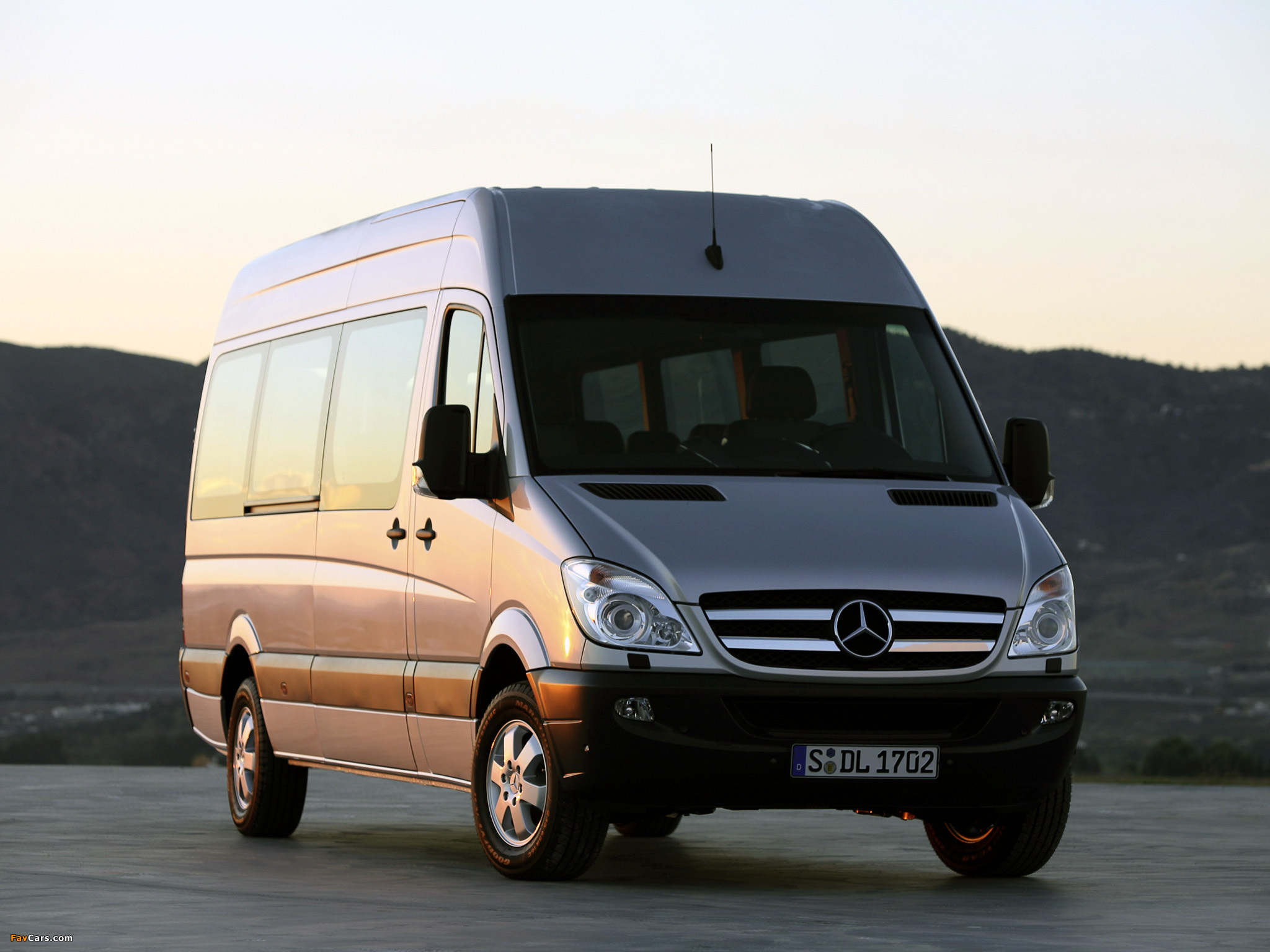Pictures of Mercedes-Benz Sprinter Transfer 35 (W906) 2006–13 (2048 x 1536)