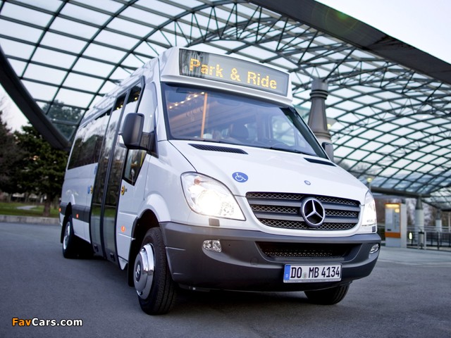 Pictures of Mercedes-Benz Sprinter City 35 (W906) 2010–13 (640 x 480)