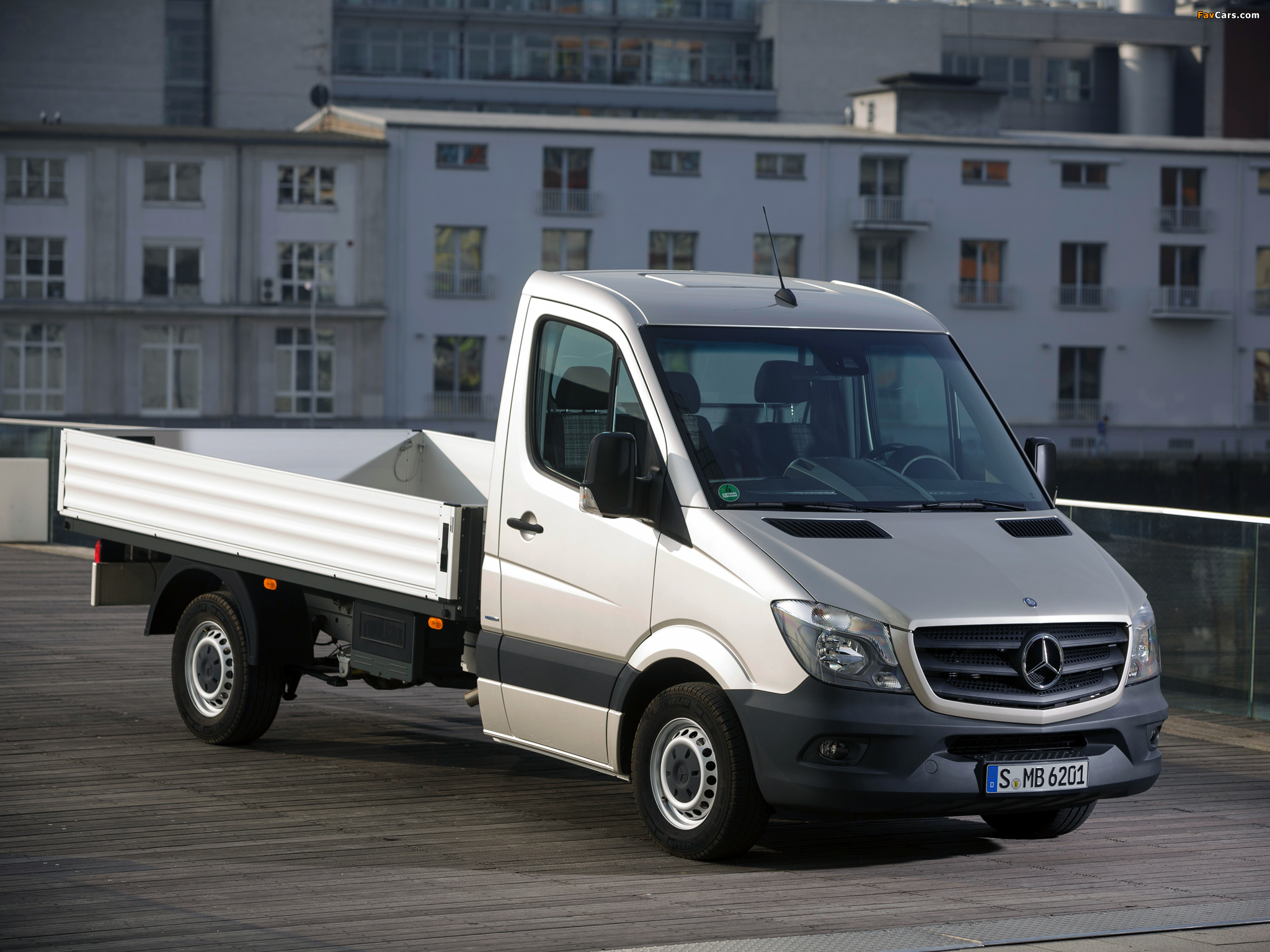 Pictures of Mercedes-Benz Sprinter Dropside (W906) 2013 (2048 x 1536)