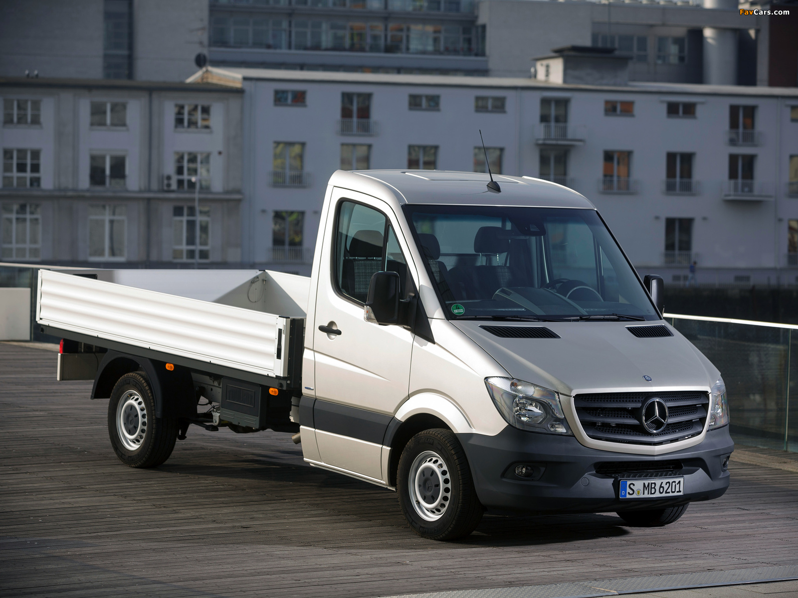 Pictures of Mercedes-Benz Sprinter Dropside (W906) 2013 (1600 x 1200)