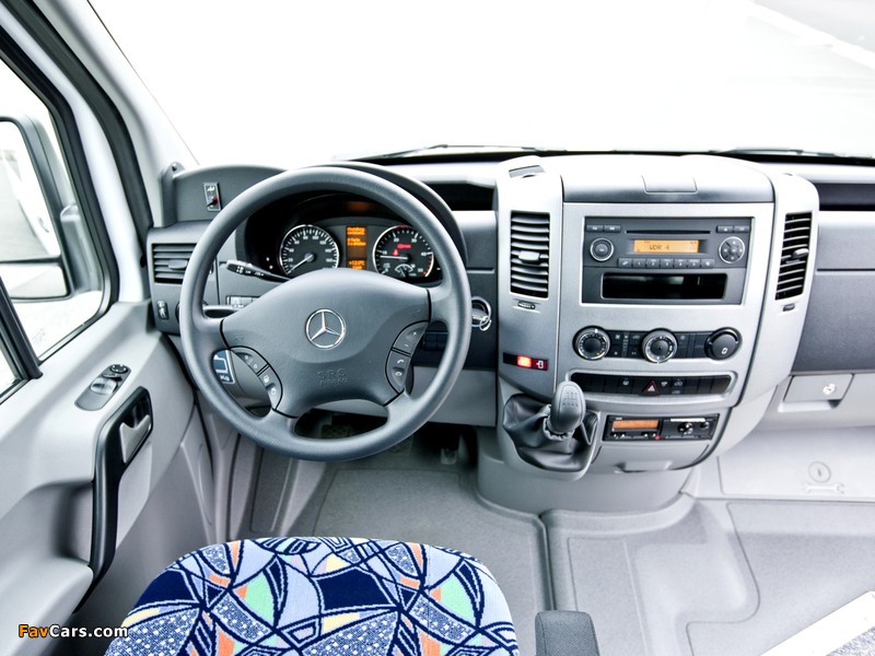 Mercedes-Benz Sprinter Transfer 35 (W906) 2006–13 wallpapers (800 x 600)