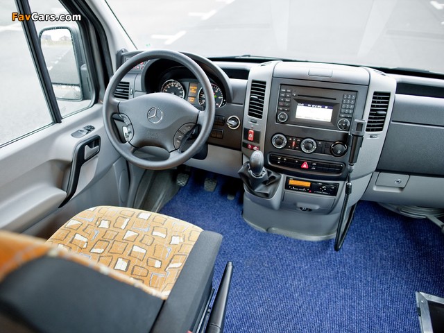 Mercedes-Benz Sprinter Transfer 45 (W906) 2006–13 wallpapers (640 x 480)