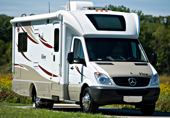 Winnebago View Profile (W906) 2011 wallpapers