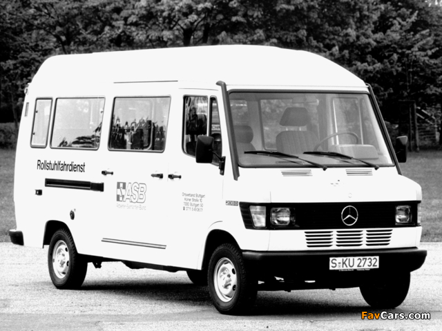 Images of Mercedes-Benz T1 208D 1989–95 (640 x 480)