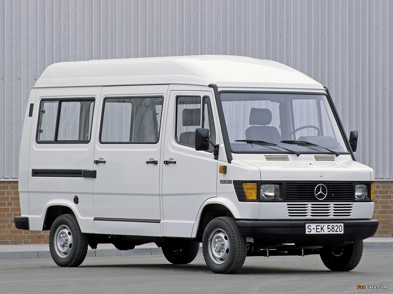 Images of Mercedes-Benz T1 208D 1989–95 (1280 x 960)