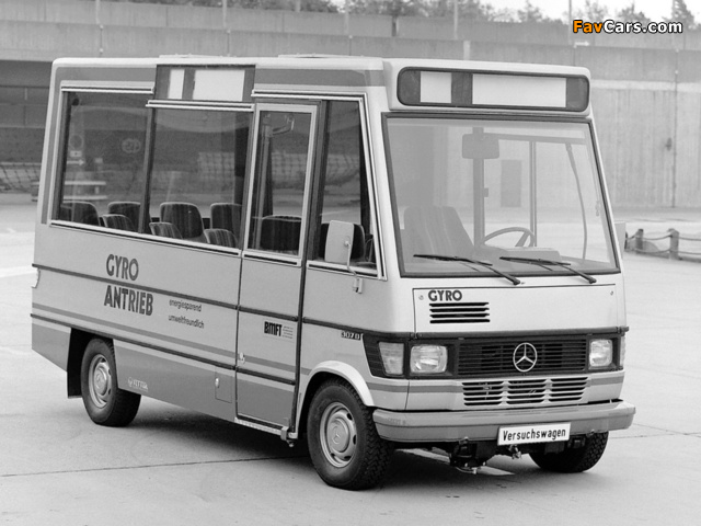 Mercedes-Benz T1 307D Bus Gyro Antrieb images (640 x 480)