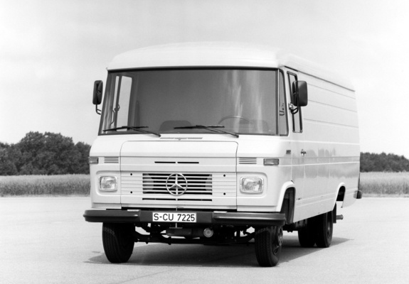 Mercedes-Benz L613D Van 1967–86 wallpapers