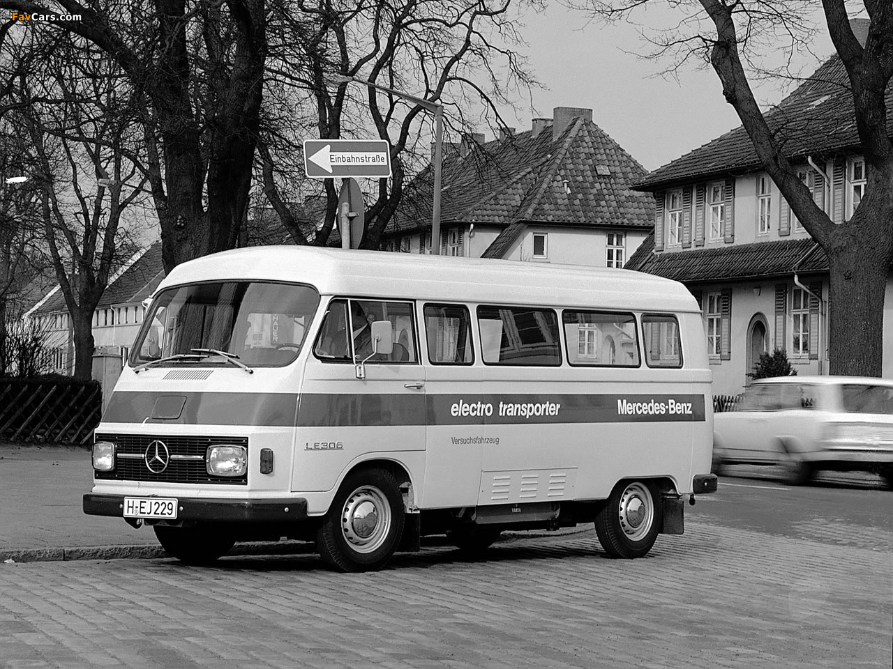Pictures of Mercedes-Benz LE306 Electro Transporter 1972 (1280 x 960)