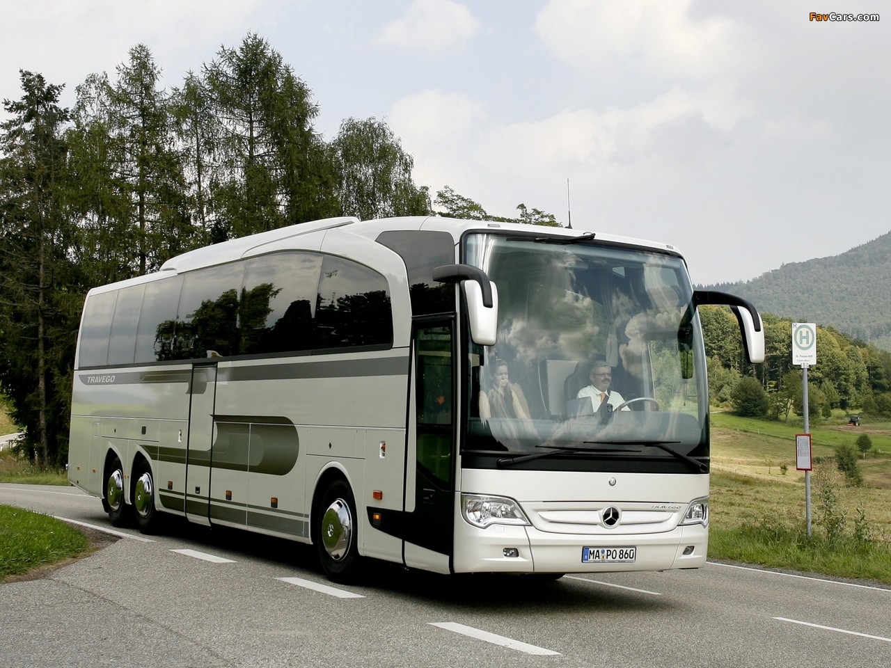 Images of Mercedes-Benz Travego L (O580) 2006–08 (1280 x 960)