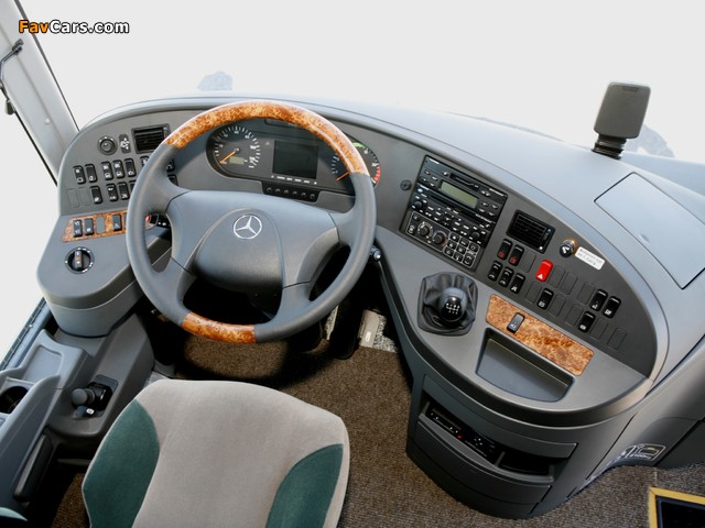 Mercedes-Benz Travego L (O580) 2006–08 images (640 x 480)