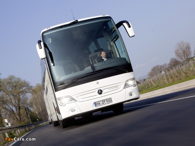 Photos of Mercedes-Benz Travego Edition 1 (O580) 2011 (640 x 480)