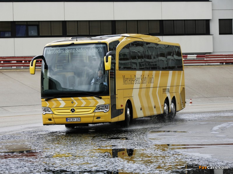 Pictures of Mercedes-Benz Travego L (O580) 2006–08 (800 x 600)