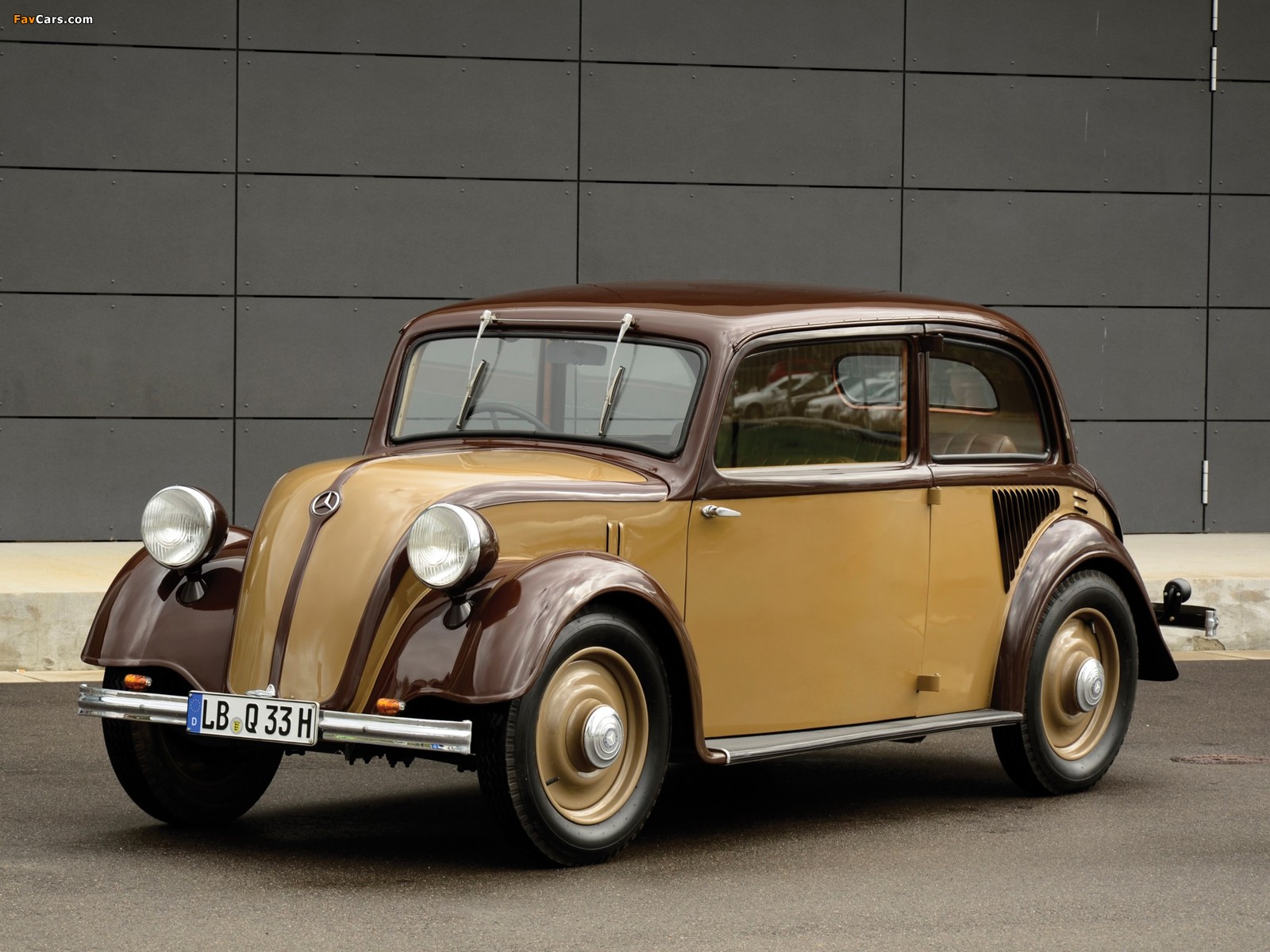 Images of Mercedes-Benz 130 Limousine (W23) 1934–36 (1600 x 1200)