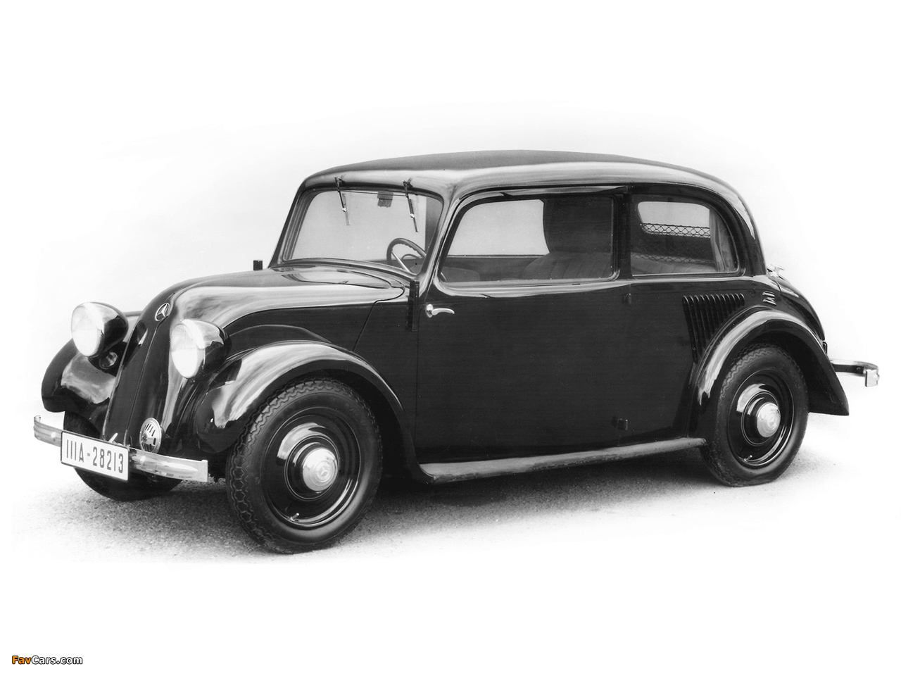 Mercedes-Benz 130 Limousine (W23) 1934–36 photos (1280 x 960)