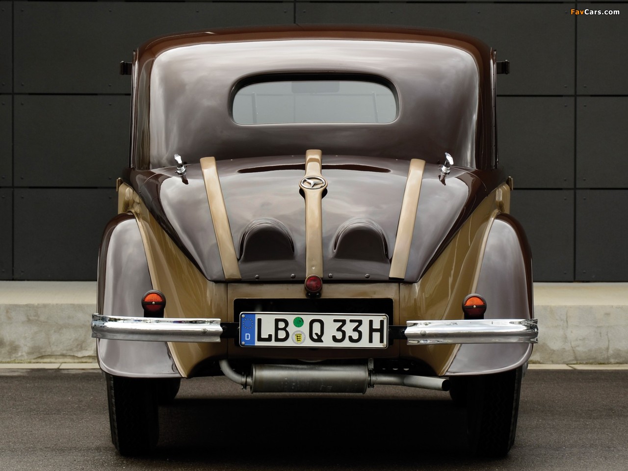 Mercedes-Benz 130 Limousine (W23) 1934–36 pictures (1280 x 960)