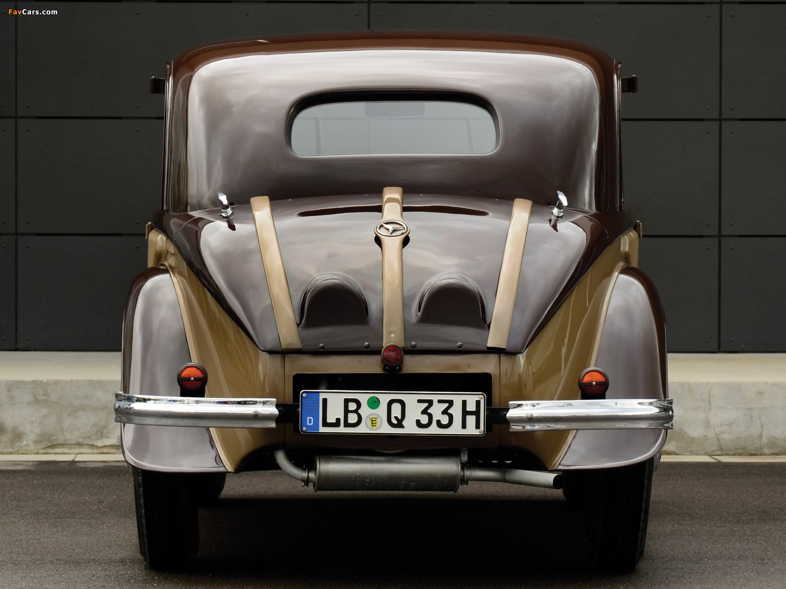 Mercedes-Benz 130 Limousine (W23) 1934–36 pictures (1600 x 1200)