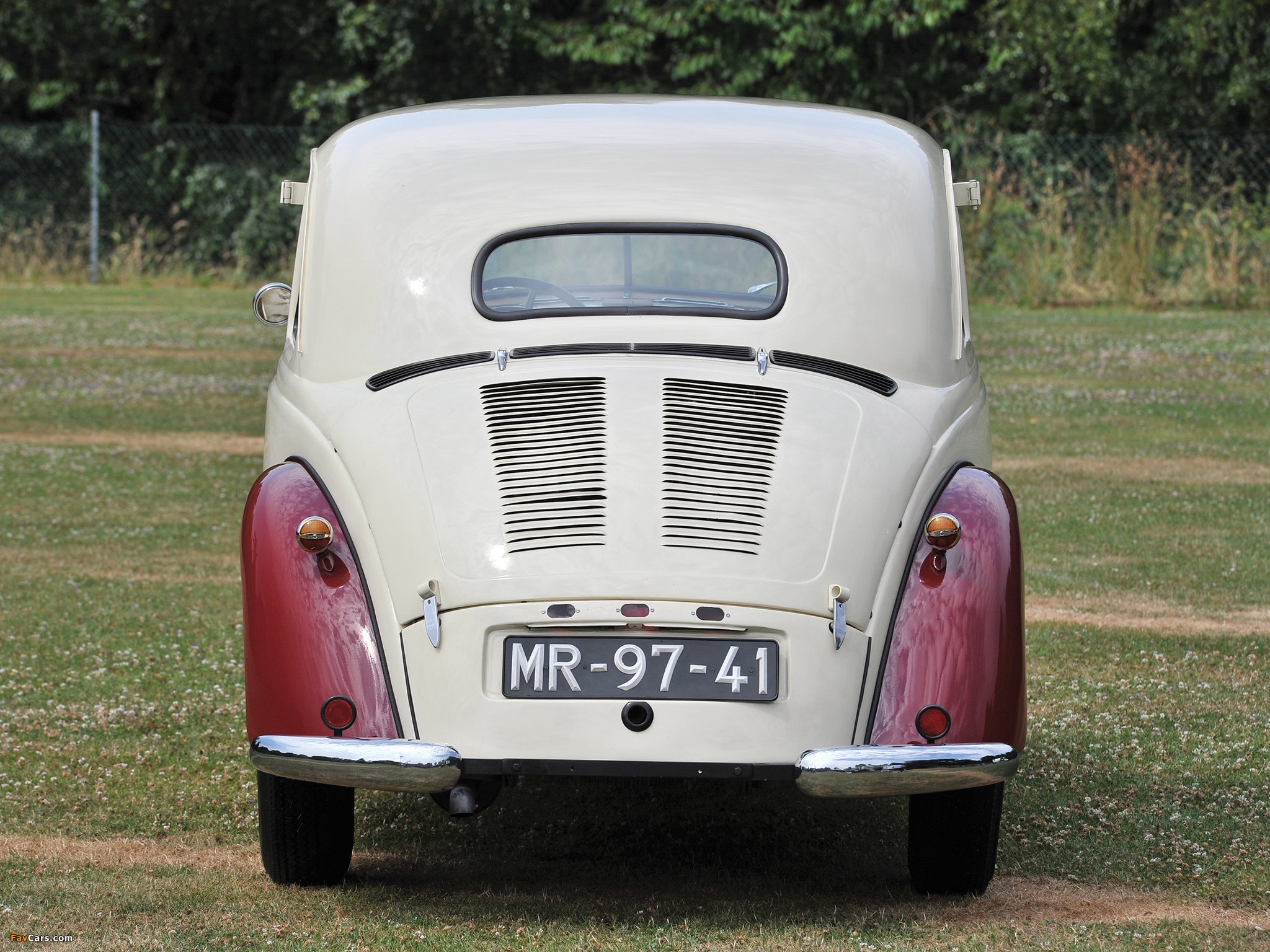 Photos of Mercedes-Benz 170 H Limousine (W28) 1936–39 (2048 x 1536)