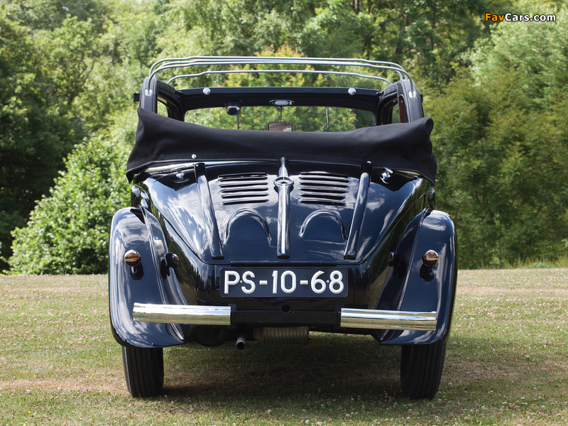 Pictures of Mercedes-Benz 130 H Cabriolet Saloon (W23) 1934–36 (800 x 600)