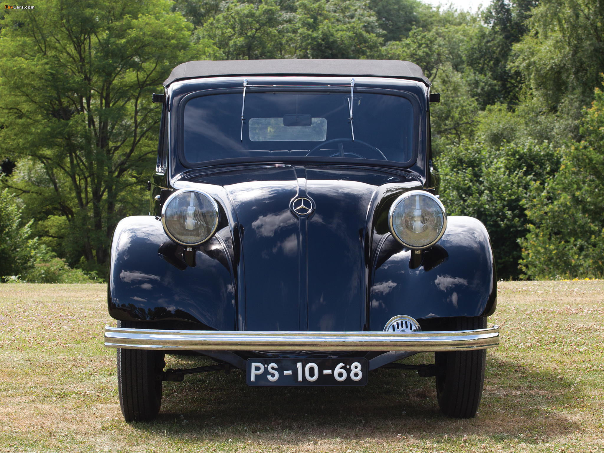 Pictures of Mercedes-Benz 130 H Cabriolet Saloon (W23) 1934–36 (2048 x 1536)