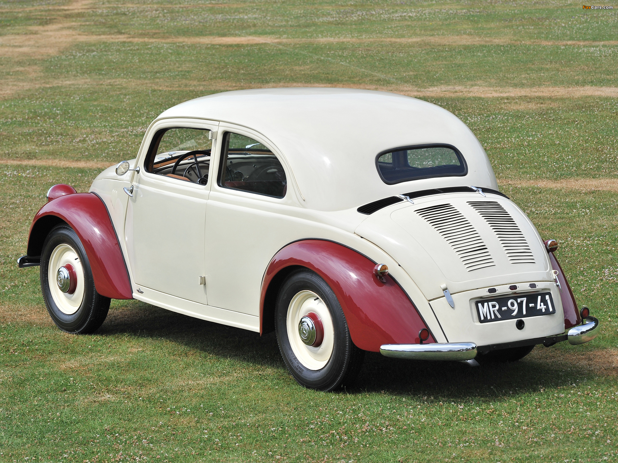 Pictures of Mercedes-Benz 170 H Limousine (W28) 1936–39 (2048 x 1536)