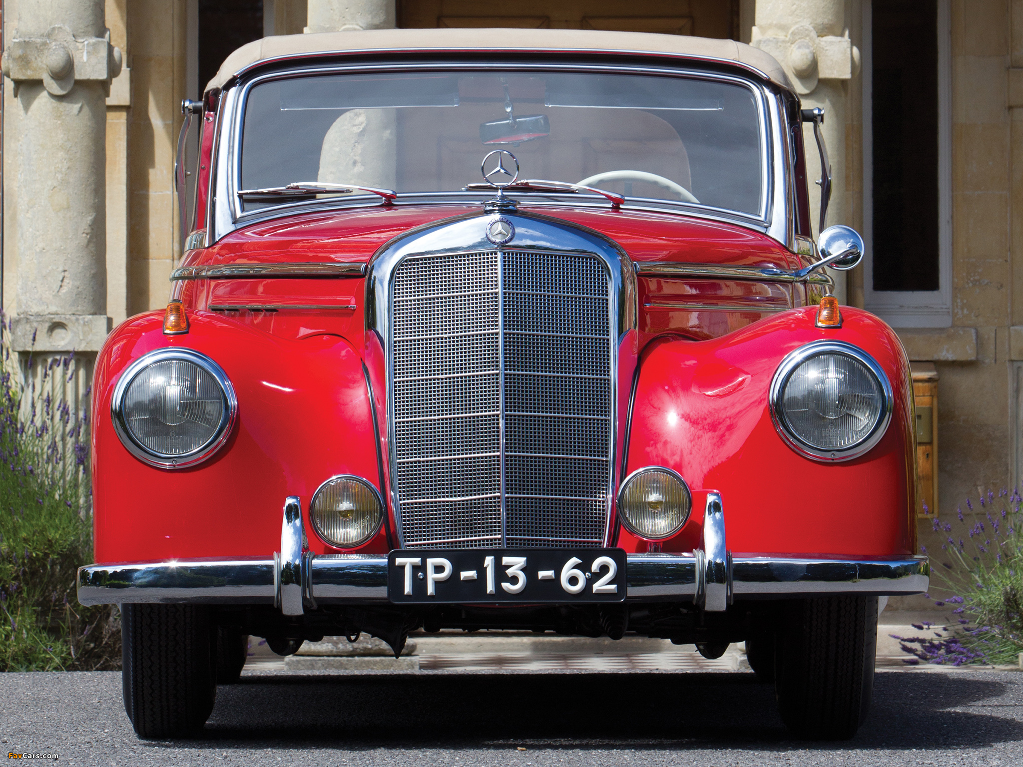 Images of Mercedes-Benz 220 Cabriolet A (W187) 1951–55 (2048 x 1536)