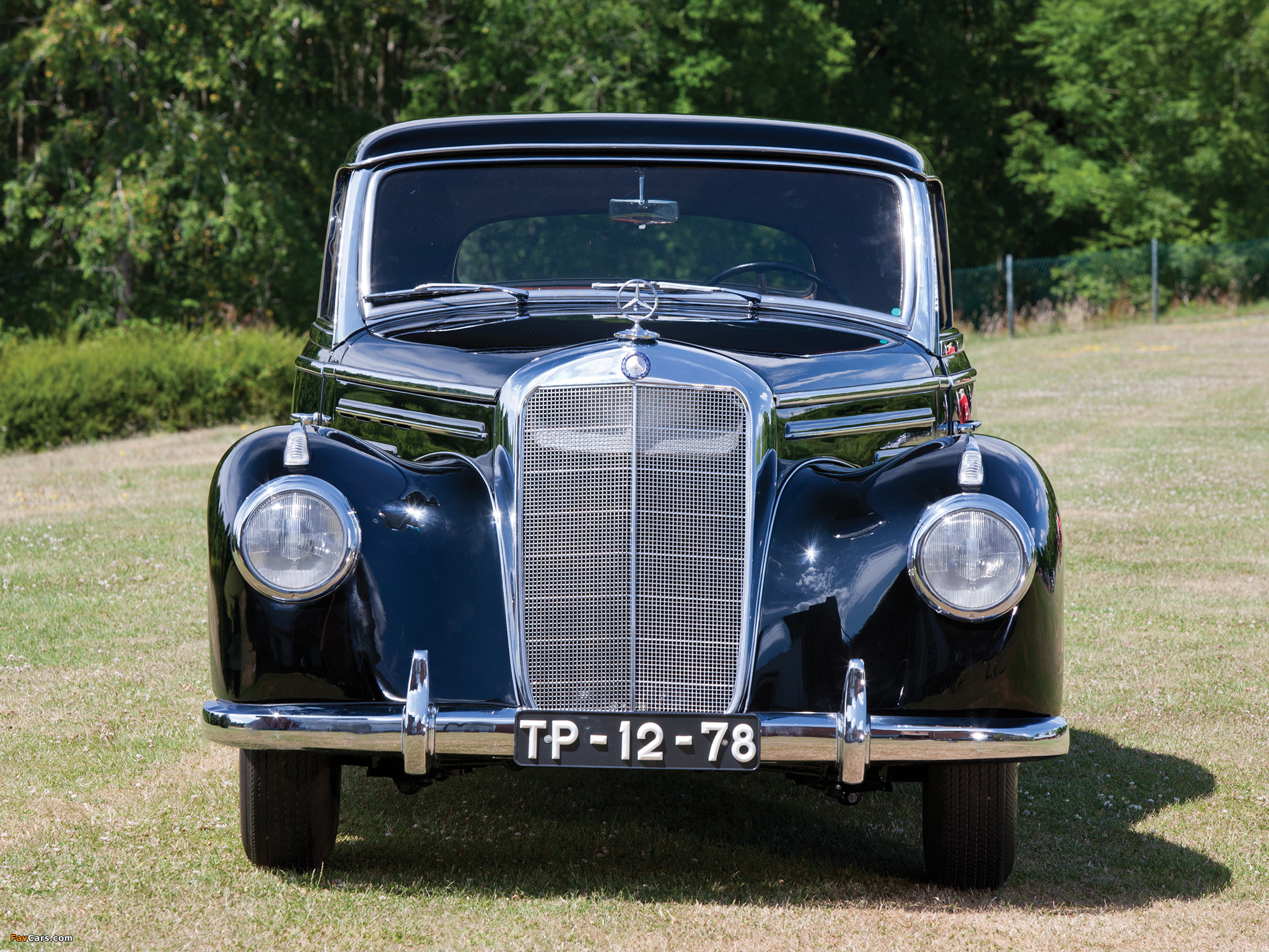 Mercedes-Benz 220 Coupe (W187) 1954–55 images (2048 x 1536)