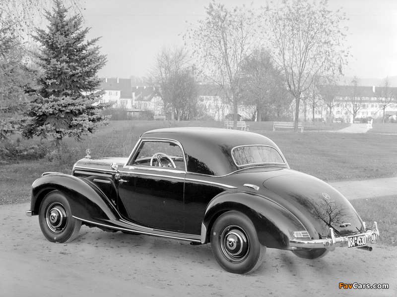 Pictures of Mercedes-Benz 220 Coupe (W187) 1954–55 (800 x 600)
