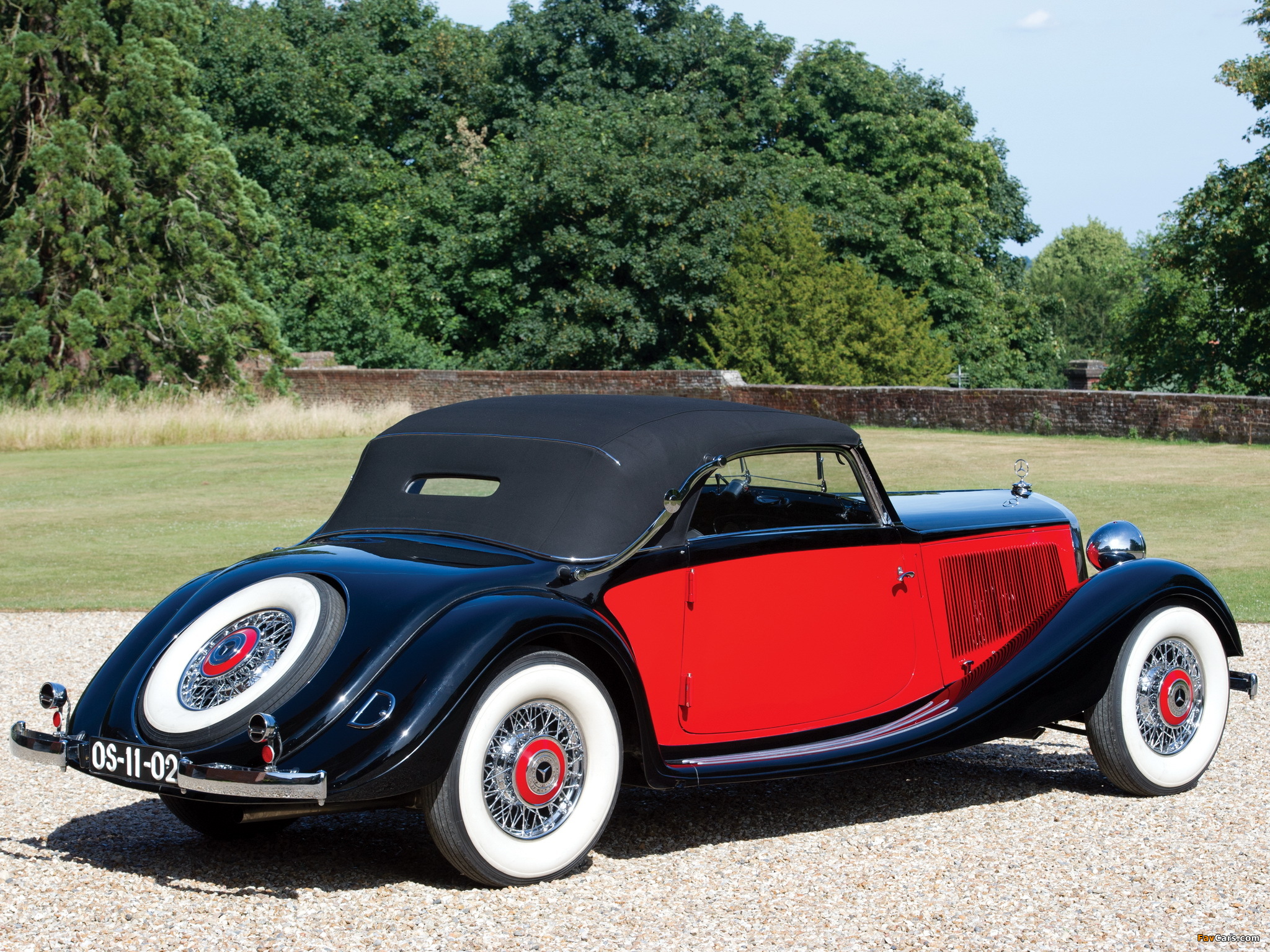 Pictures of Mercedes-Benz 290 lang Cabriolet A (W18) 1934–37 (2048 x 1536)
