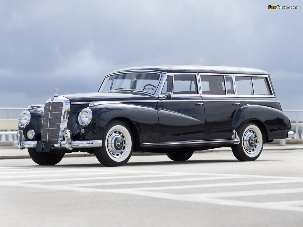 Images of Mercedes-Benz 300c Station Wagon by Binz 1956 (1024 x 768)